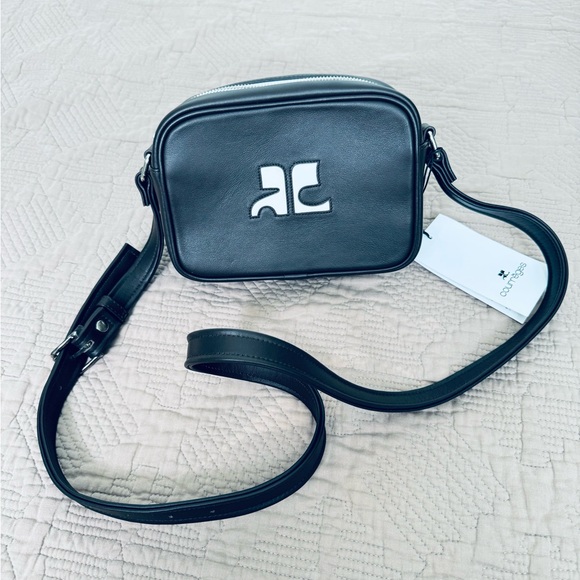 Courreges Reedition leather camera crossbody bag unisex chocolate small - Picture 3 of 14